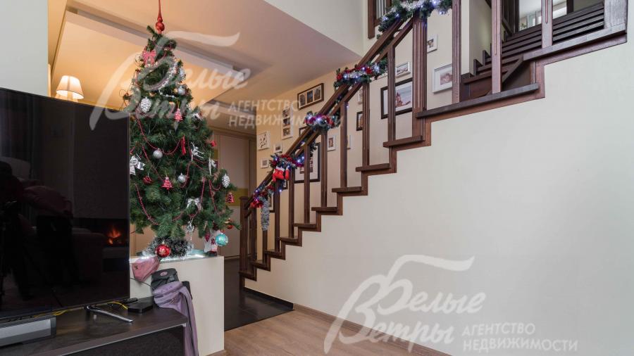 Поручни из массива ясеня