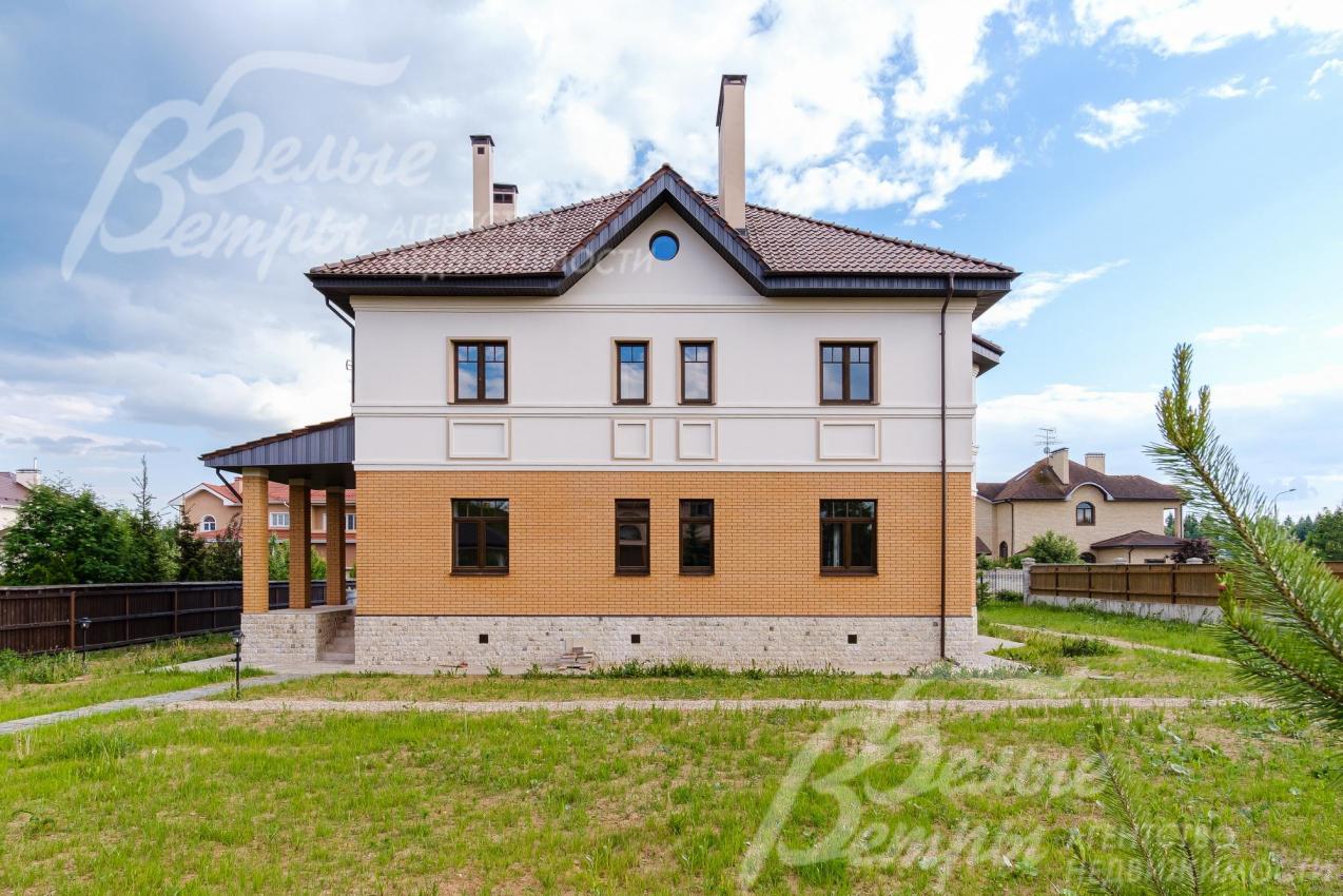 Красивый фасад