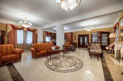 Дом, ВИК к/п (Кузнецово), 378&nbsp;кв.м