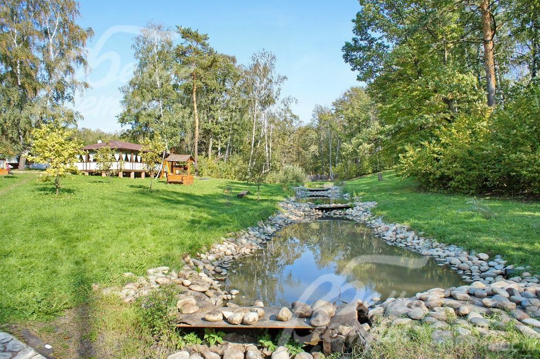 Зона отдыха в ЖК Дубровка.