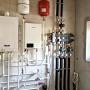 В котельной установлены газовый настенный котёл Viessmann Vitopend 100, резервный электрический котёл, бойлер