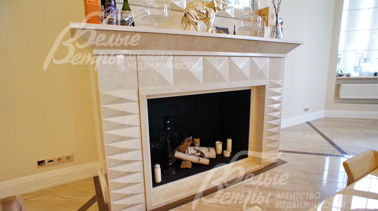 Камин - Мрамор Крема Марфил Италия, по индивидуальному заказу. В стиле современного Art Deco.