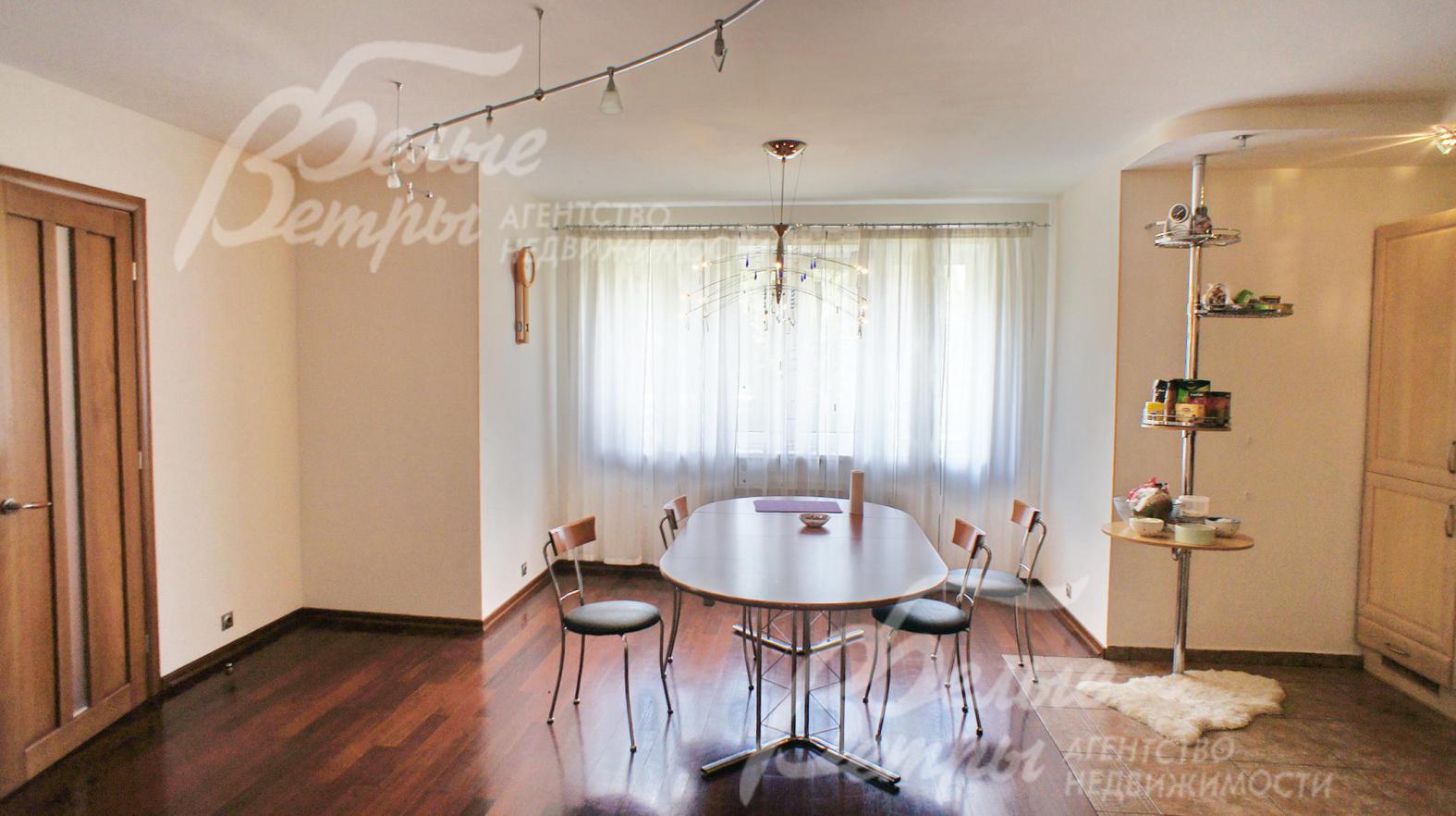 Зона столовой