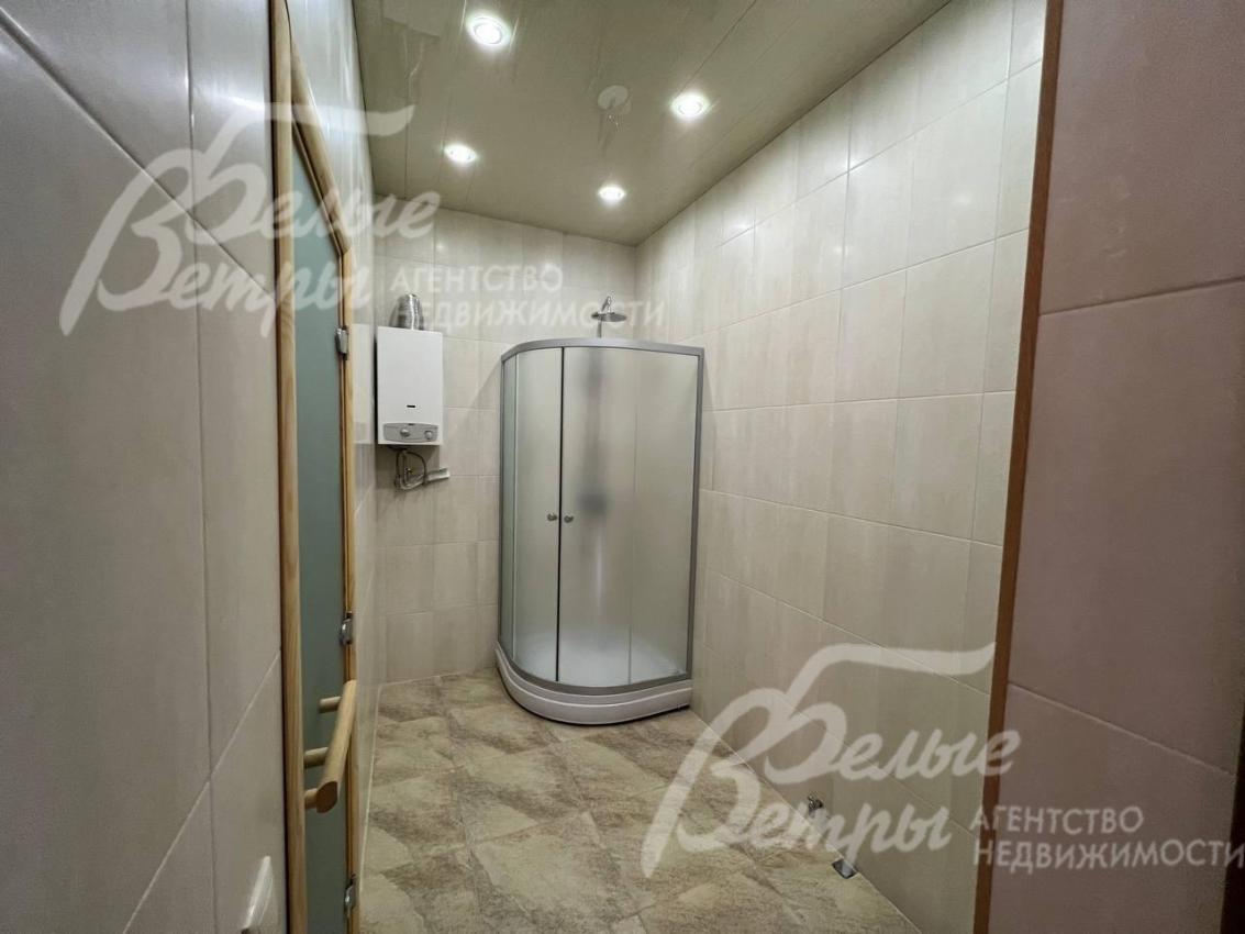 Душевая в сауне.