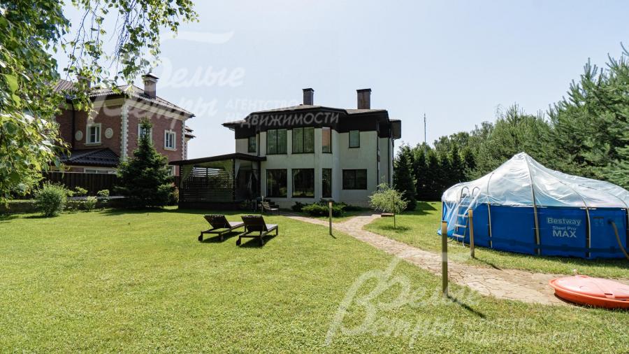 Дом с центральными коммуникациями