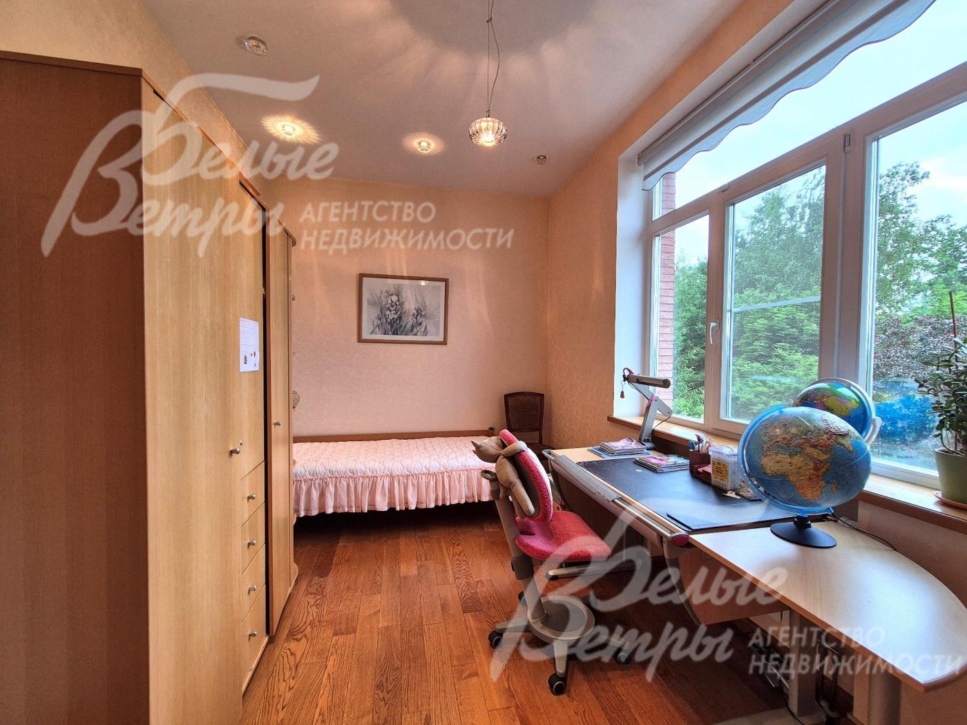 Детская спальня на 2-ом этаже.