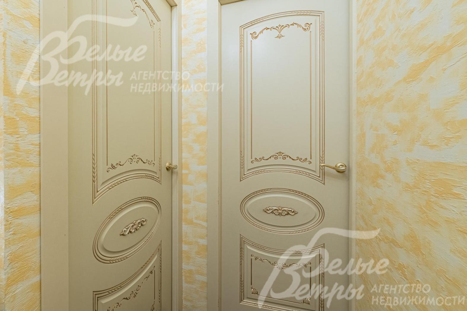 Межкомнатные двери бежевые - эмаль